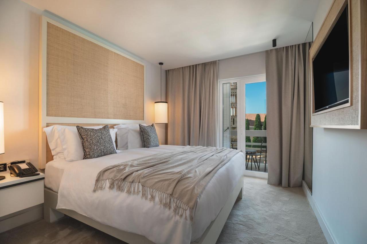 Beach Bay Hvar Hotel Hvar Town Bagian luar foto