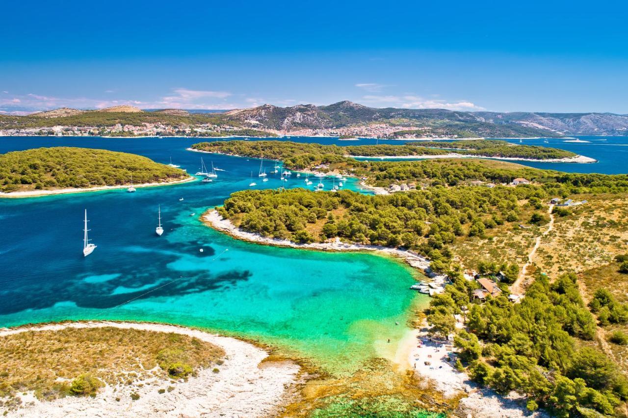 Beach Bay Hvar Hotel Hvar Town Bagian luar foto